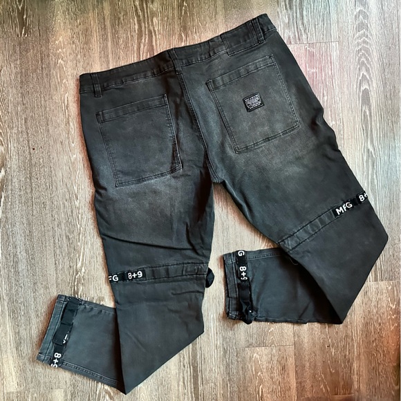 8&9MFG Black Strapped Up Vintage Wash Utility
Jeans - Picture 11 of 11